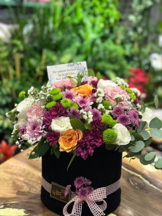 Renkli Düşler Karma Çiçek Aranjmanı