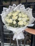 Çiçekçi - 21 Beyaz Gül Buketi
