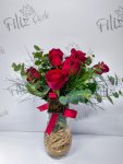 Çiçekçi - Vazoda 7 Kırmızı Gül